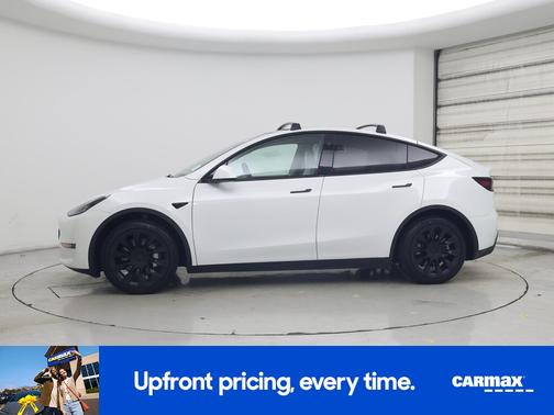 White 2023 Tesla Model Y Long Range