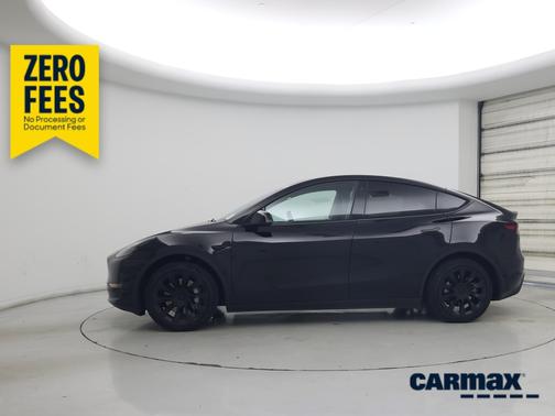 Black 2023 Tesla Model Y Long Range