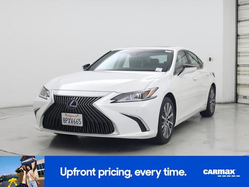 2020 Lexus ES 300h Luxury