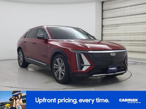 2024 Cadillac LYRIQ Luxury 1