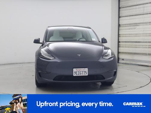 Gray 2023 Tesla Model Y Long Range