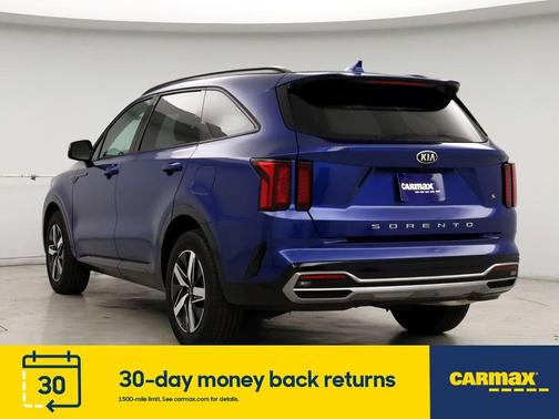 Photo 2 of 28 of 2021 Kia Sorento S