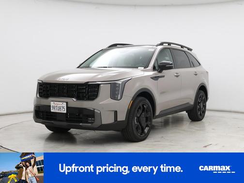 Gray 2025 Kia Sorento X-Line EX