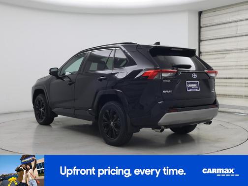 2022 Toyota RAV4 Hybrid SE