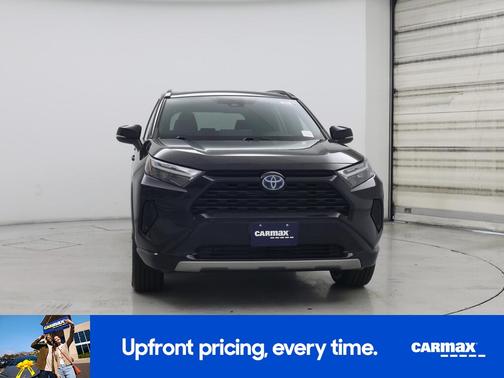 2022 Toyota RAV4 Hybrid SE
