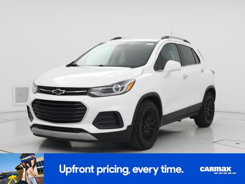 White 2017 Chevrolet Trax LT
