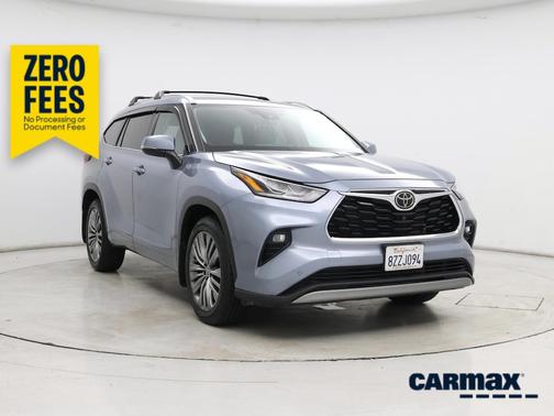 Blue 2022 Toyota Highlander Platinum