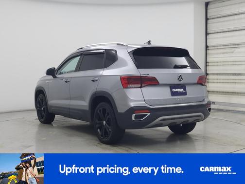 Gray 2022 Volkswagen Taos SE