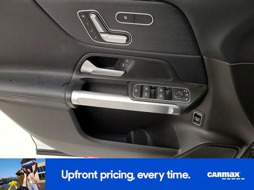 2020 Mercedes-Benz GLB 250 