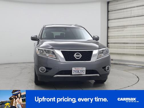 2016 Nissan Pathfinder SV