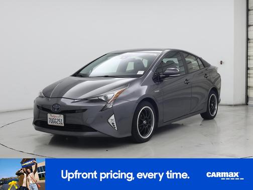 2016 Toyota Prius Four Touring