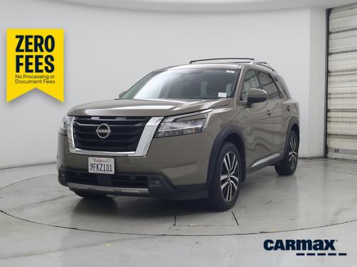 Tan 2023 Nissan Pathfinder Platinum