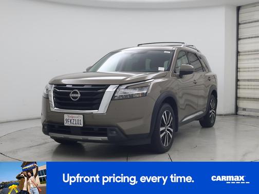 Tan 2023 Nissan Pathfinder Platinum