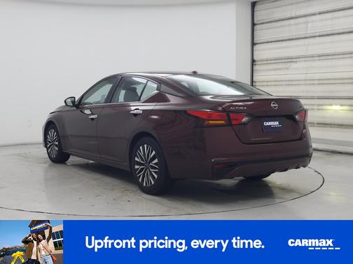 2024 Nissan Altima SV