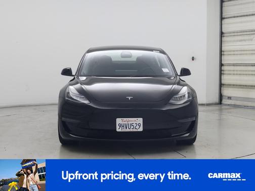 Black 2023 Tesla Model 3