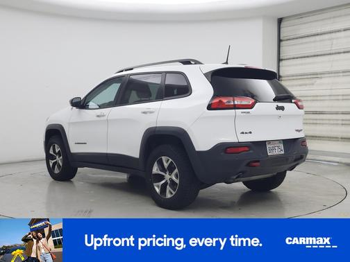 White 2018 Jeep Cherokee Trailhawk