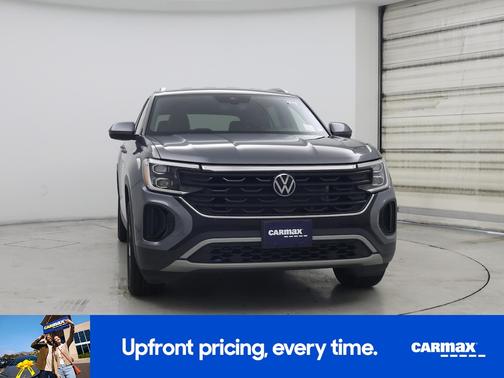 2024 Volkswagen Atlas Cross Sport SE w/Tech