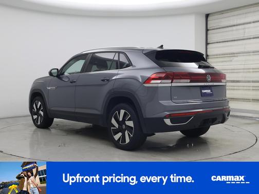 2024 Volkswagen Atlas Cross Sport SE w/Tech