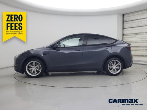 Gray 2023 Tesla Model Y Long Range