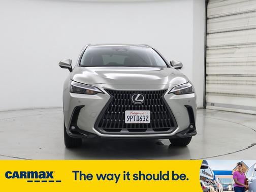 2025 Lexus NX 350h Premium