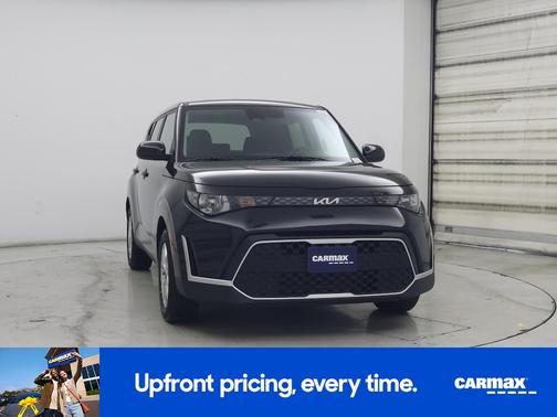Black 2025 Kia Soul LX
