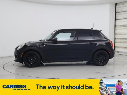 2015 MINI Hardtop Cooper (M6)