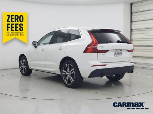 White 2021 Volvo XC60 T5 Momentum