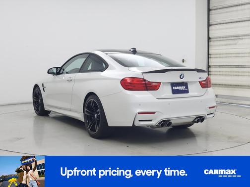 White 2016 BMW M4