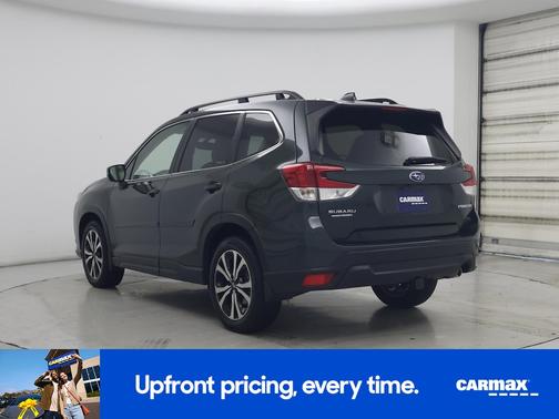 Green 2024 Subaru Forester Limited