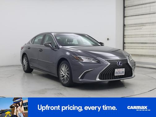 2020 Lexus ES 300h Luxury