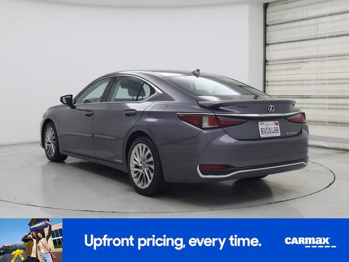 2020 Lexus ES 300h Luxury