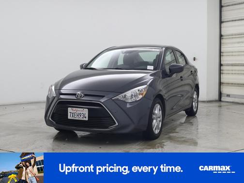 2017 Toyota Yaris iA Base (A6)