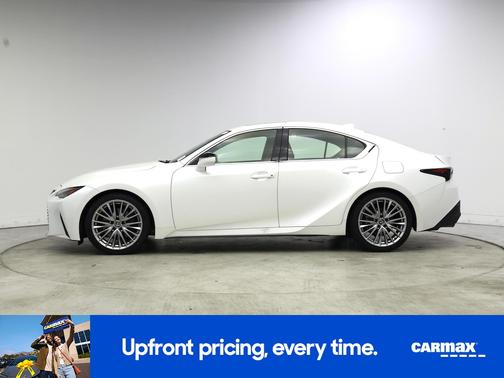 Pearl 2024 Lexus IS 300