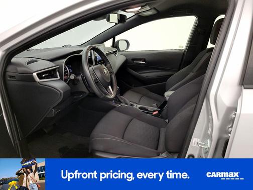 2022 Toyota Corolla Hatchback SE