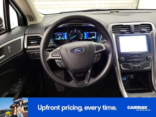 2020 Ford Fusion Hybrid SE