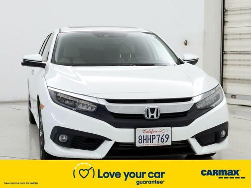 Photo 5 of 24 of 2018 Honda Civic Touring