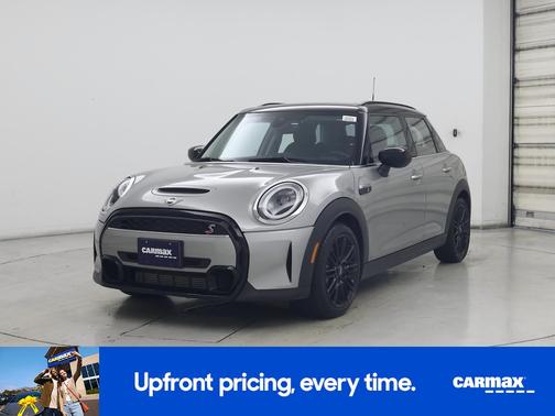 Gray 2023 MINI Hardtop S