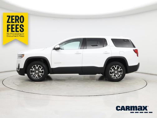 White 2022 GMC Acadia SLE