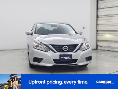 Silver 2016 Nissan Altima S