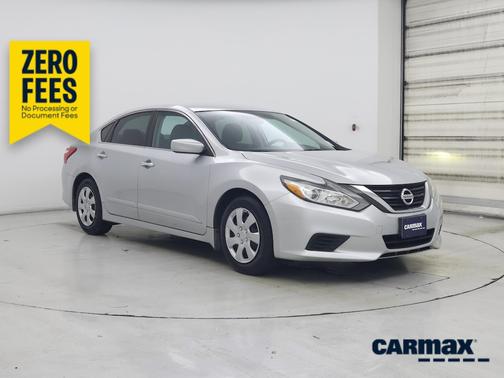 Silver 2016 Nissan Altima S