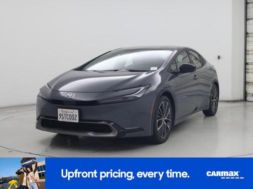 2025 Toyota Prius XLE