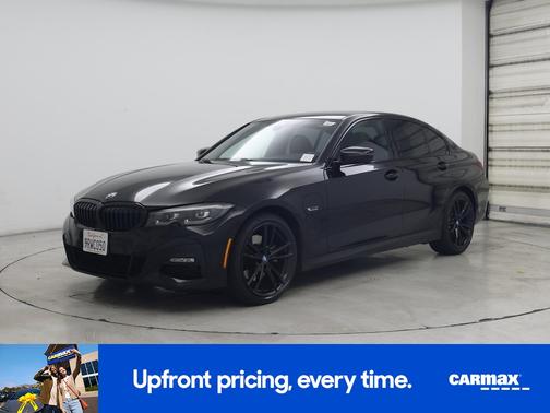 2022 BMW 330e xDrive30e