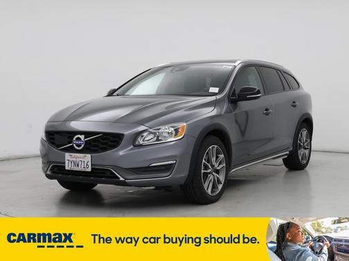 2016 Volvo V60 Cross Country T5