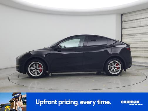 Black 2024 Tesla Model Y Long Range