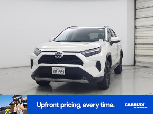 2022 Toyota RAV4 Hybrid SE