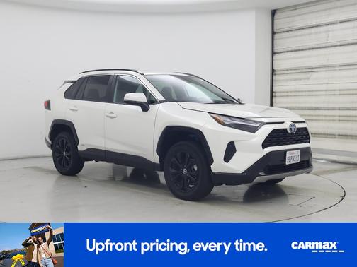 2022 Toyota RAV4 Hybrid SE