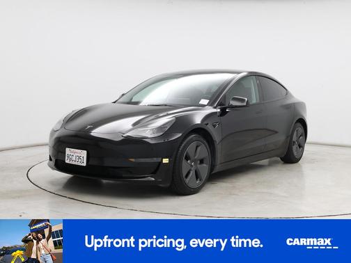 Black 2023 Tesla Model 3