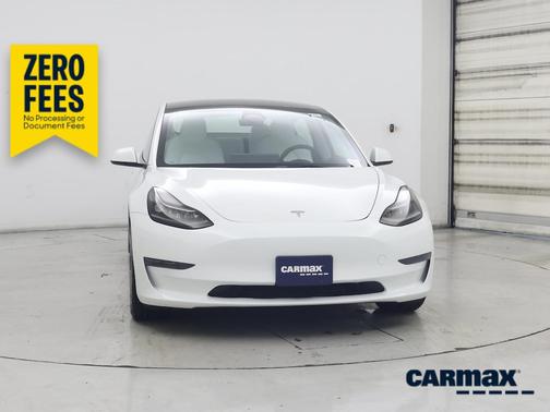 White 2023 Tesla Model 3