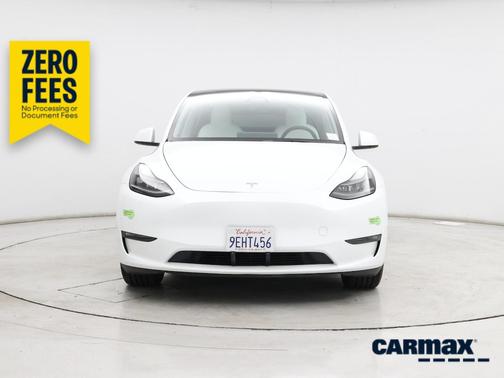 White 2023 Tesla Model Y Long Range