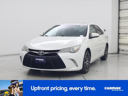 Pearl 2016 Toyota Camry Special Edition